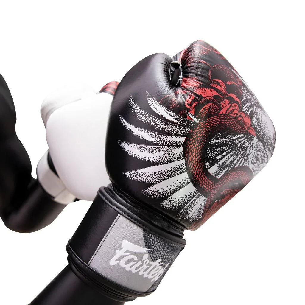Fairtex The Beauty of Survival - Limited Edition Gloves With Nylon Bag